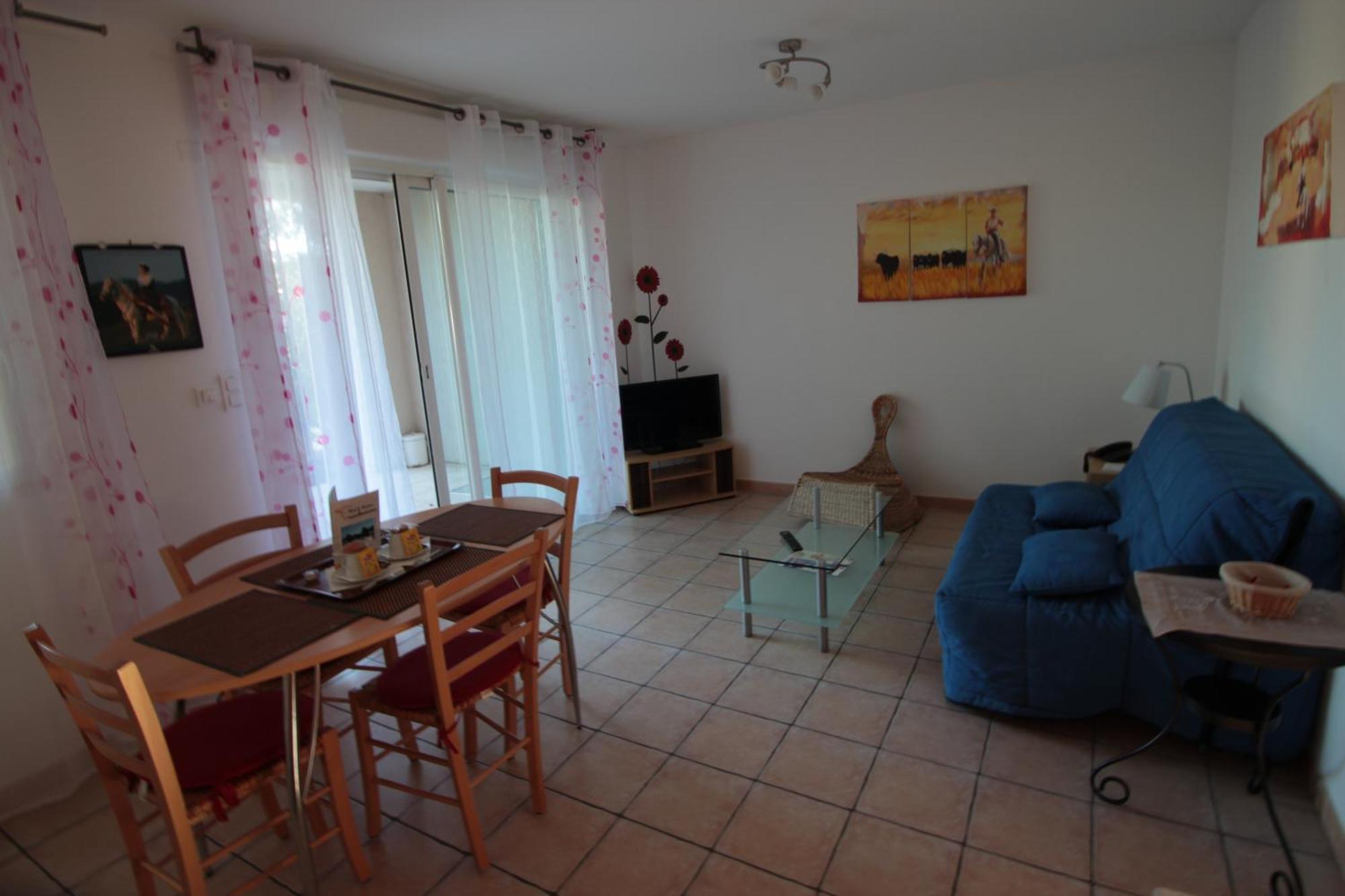 Hotel Et Residence De La Transhumance Saint-Martin-de-Crau Kamer foto